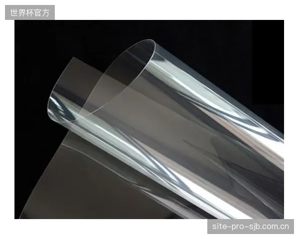 实验数据揭示，改性丙烯酸压敏胶在模拟汗液浸泡4小时后，剥离强度仅下降不到15%，超越传统氧化锌胶粘剂